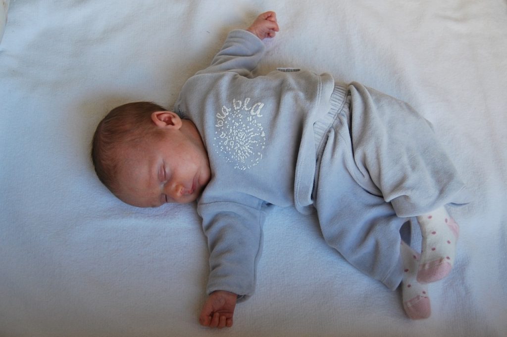 Sommeil bébé : astuces pour endormir bébé